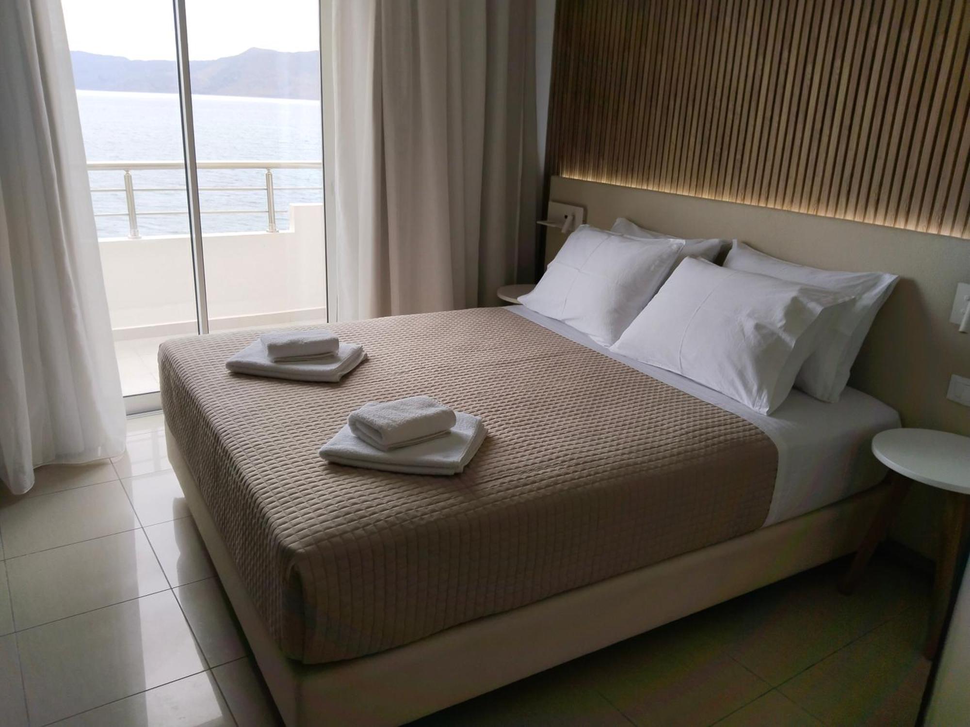 Mandy Suites Kíszamosz Kültér fotó